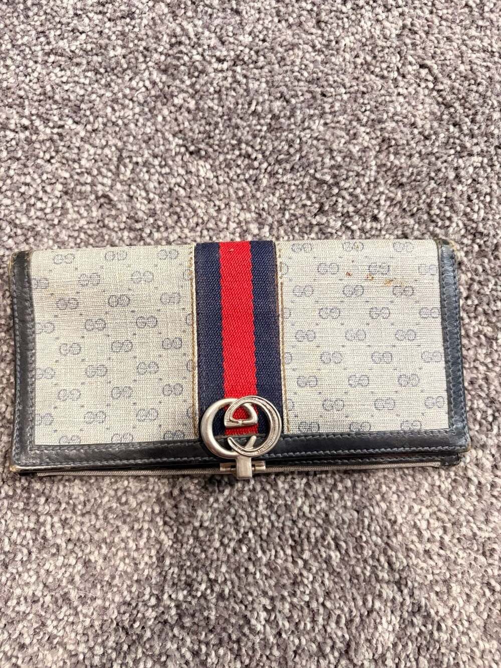 Vintage 2000s Gucci GG Monogram Continental Clutch Wallet with Web Stripe - Picture 2 of 15